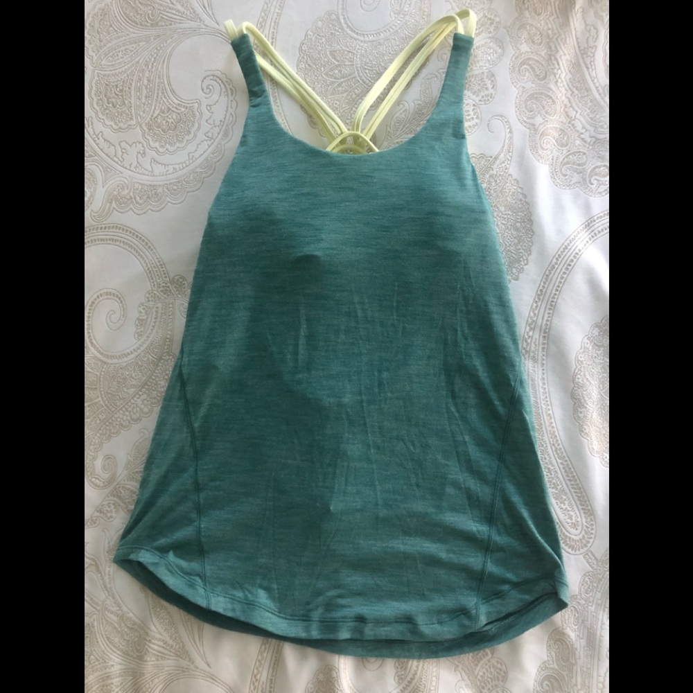 Lululemon Tank Top with Built-In Sports Bra💚💛